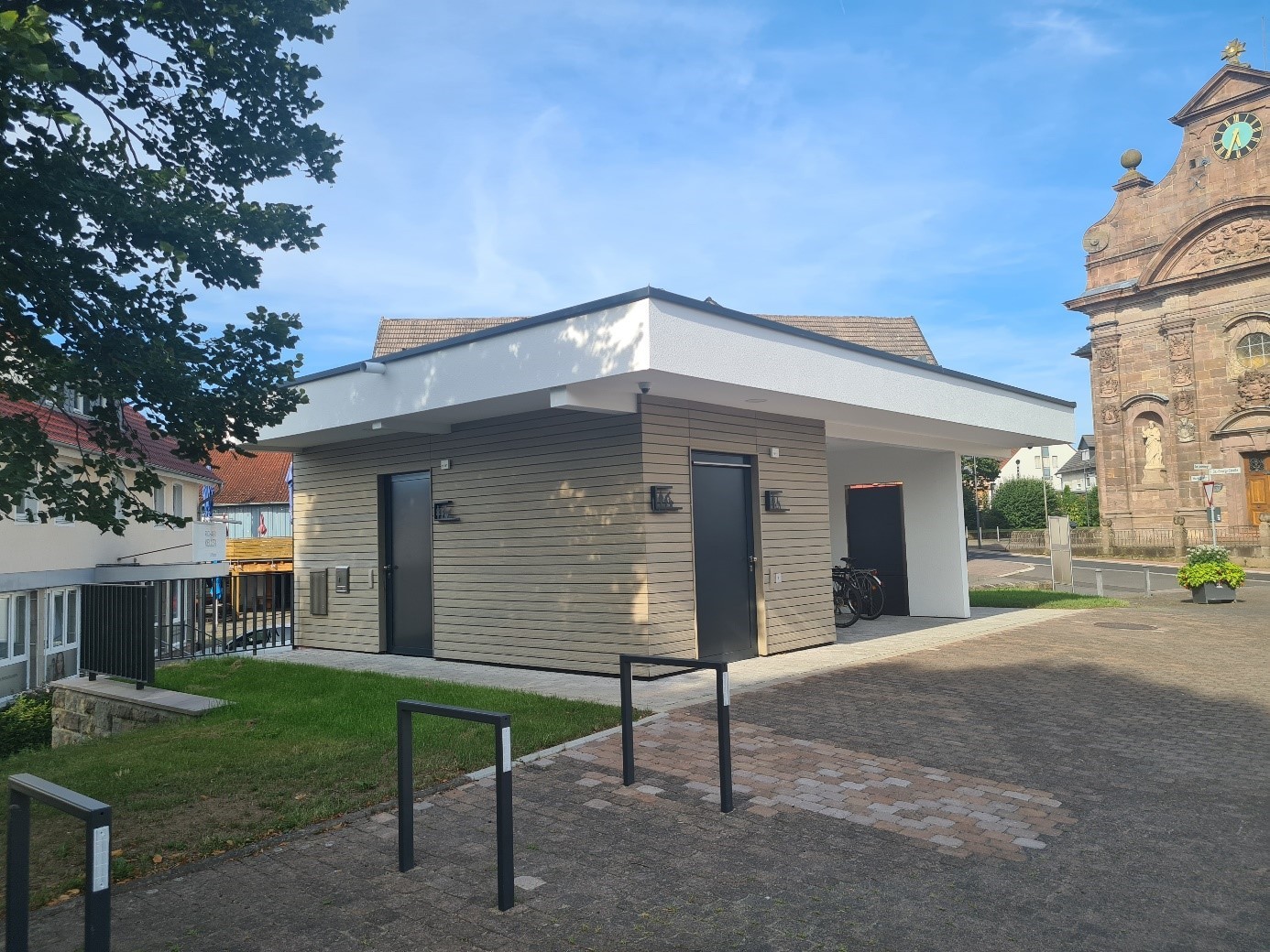 2024-08_Toilettenanlage_Rathausplatz