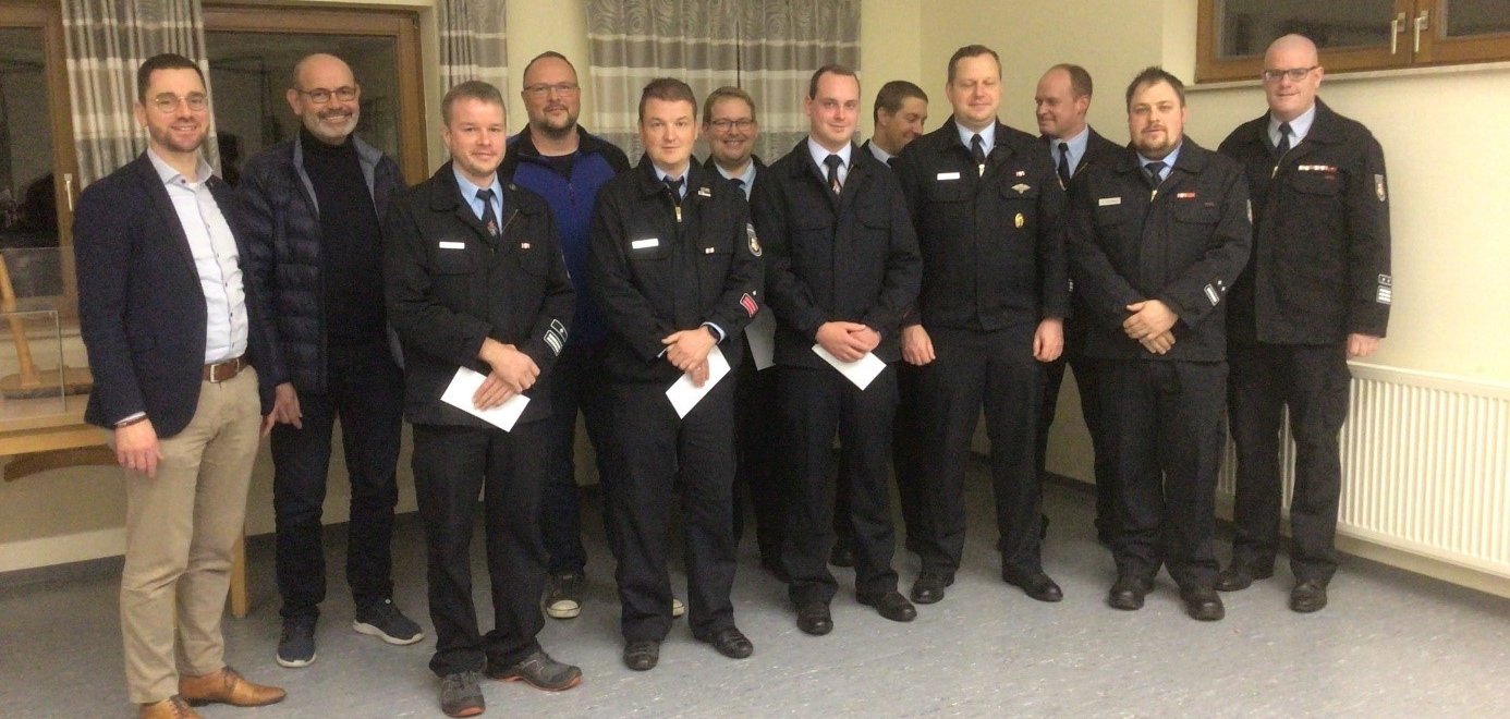 Spendenübergabe des AC Lauterbach an die Feuerwehren der Gemeinde Großenlüder bei der Wehrführerdienstbesprechung