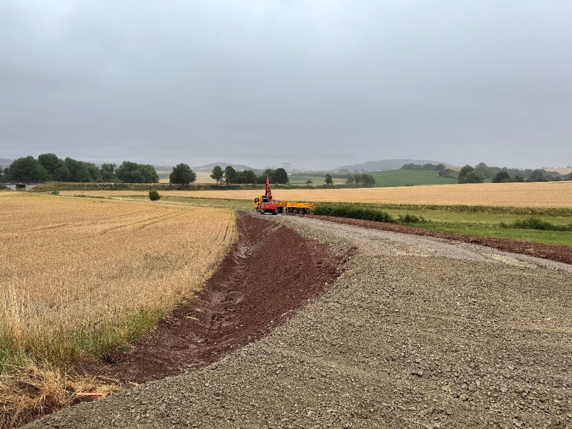 Umgestaltung einer wichtigen Wegeverbindung am Elbrichshof