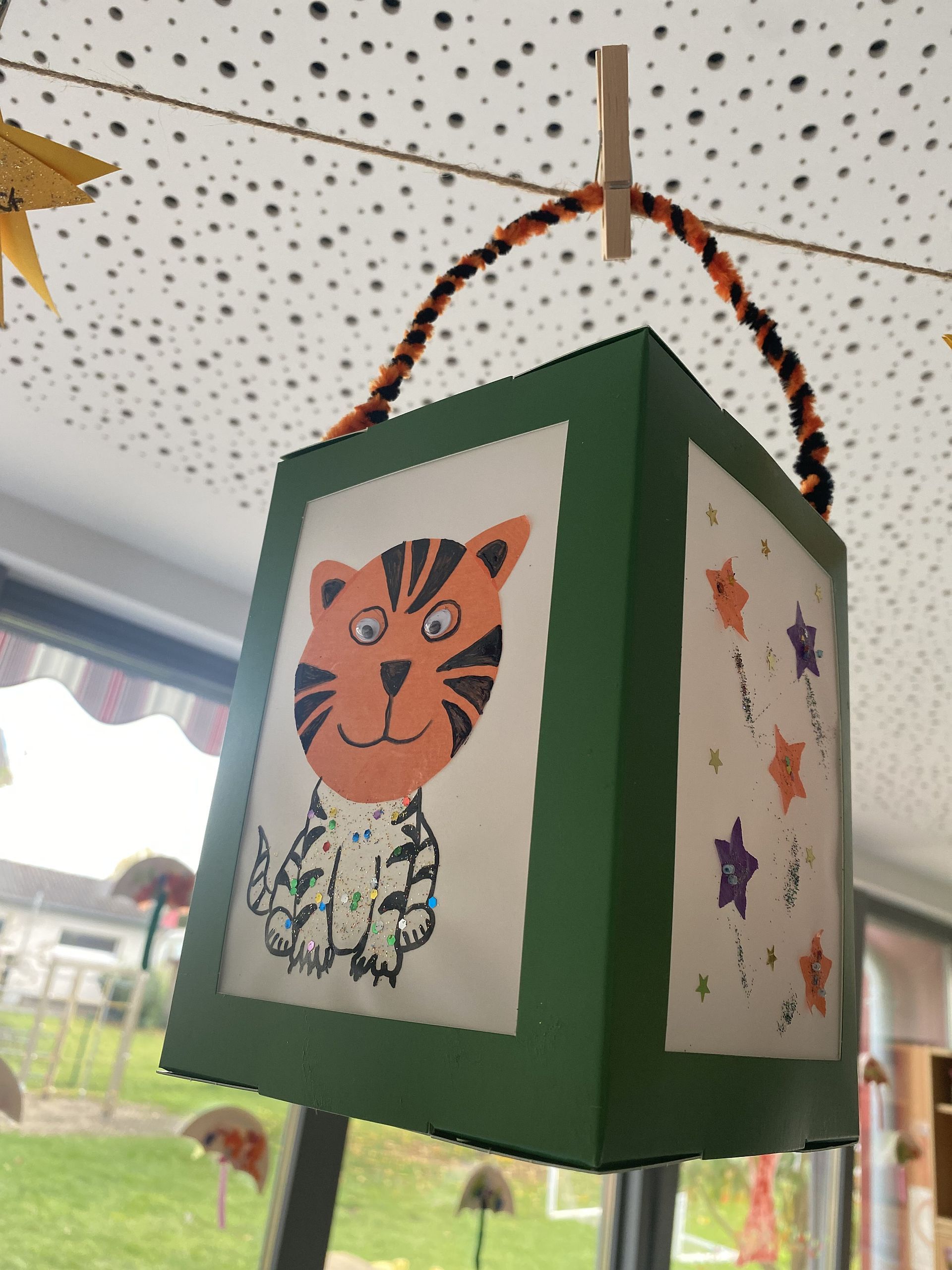 St.-Martin in der Kita Kinderarche Kunterbunt Bimbach Laterne zum St.-Martinsfest in der Kita Kinderarche Kunterbunt Bimbach
