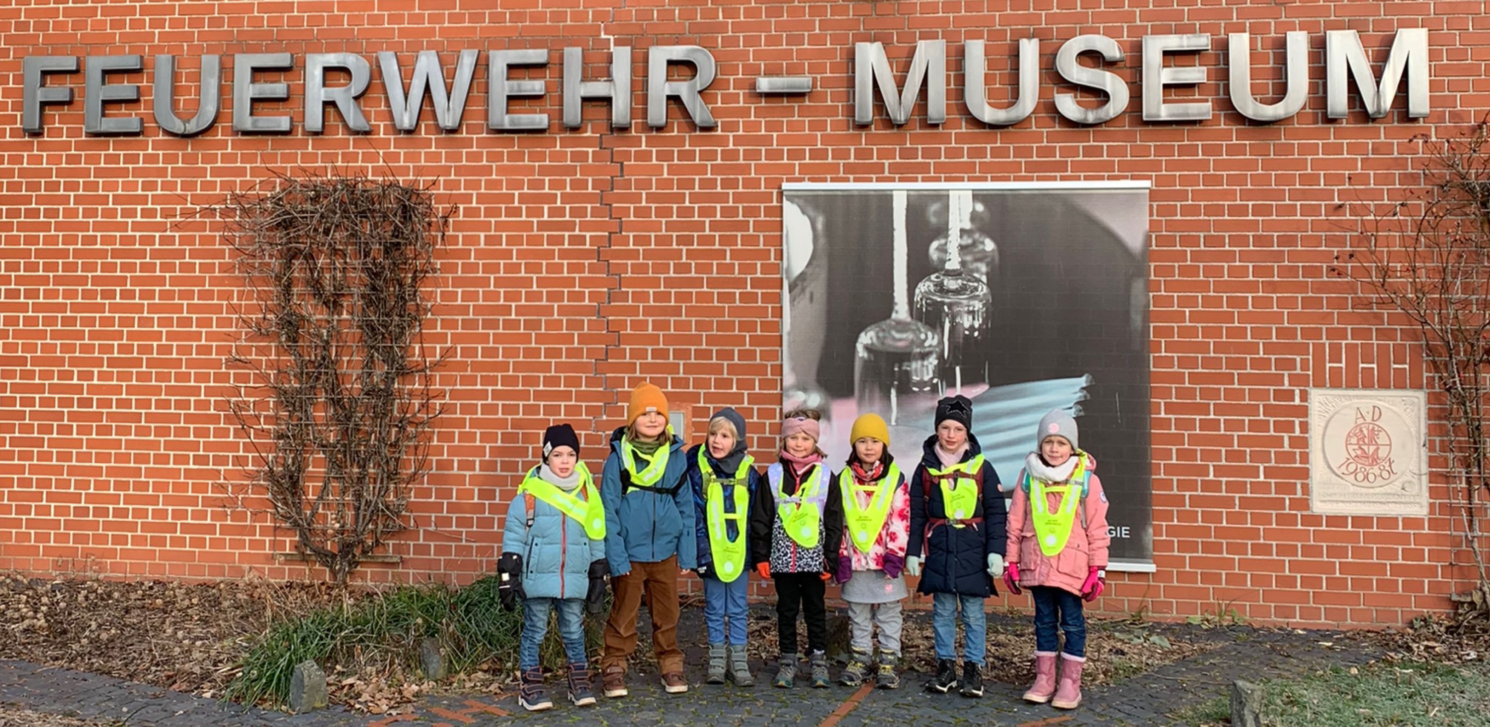 Kita Zwergenland - Feuerwehrprojekt Kita Zwergenland besucht das Feuerwehrmuseum in Fulda