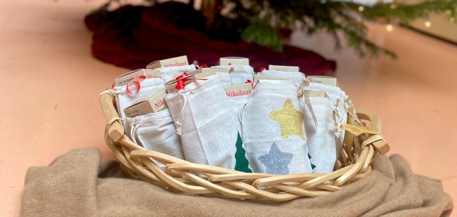 Nikolausbesuch Bild der Nikolausgeschenke